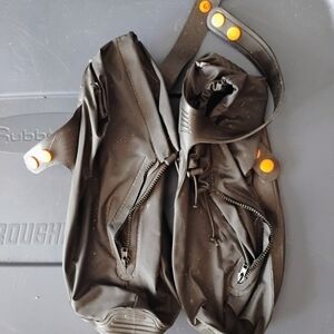 Black Golashes Medium